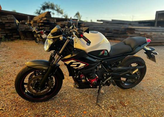 YAMAHA XJ6 N ABS SP YAMAHA XJ6 N ABS SP